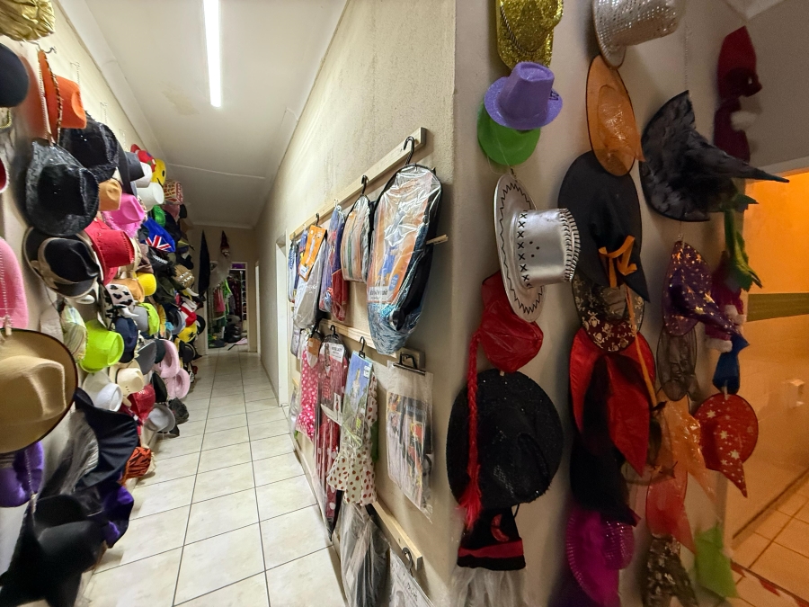 Commercial Property for Sale in Bodorp North West